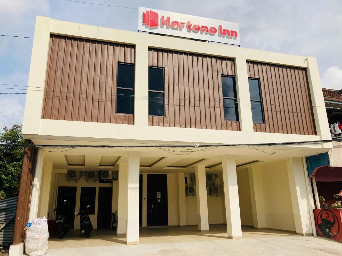 Hartono Seturan Redpartner * Yogyakarta